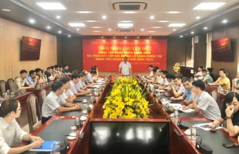 Đảng bộ Công ty TNHH NatSteelVina trong công tác phát triển đảng viên.